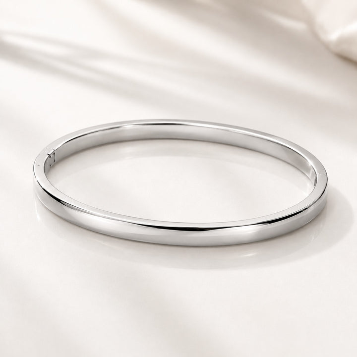 SOLENE Bangle Bracelet